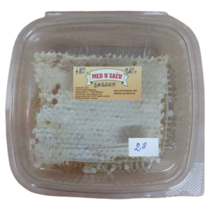 Med u saću - pčelinje saće Bagrem (028)